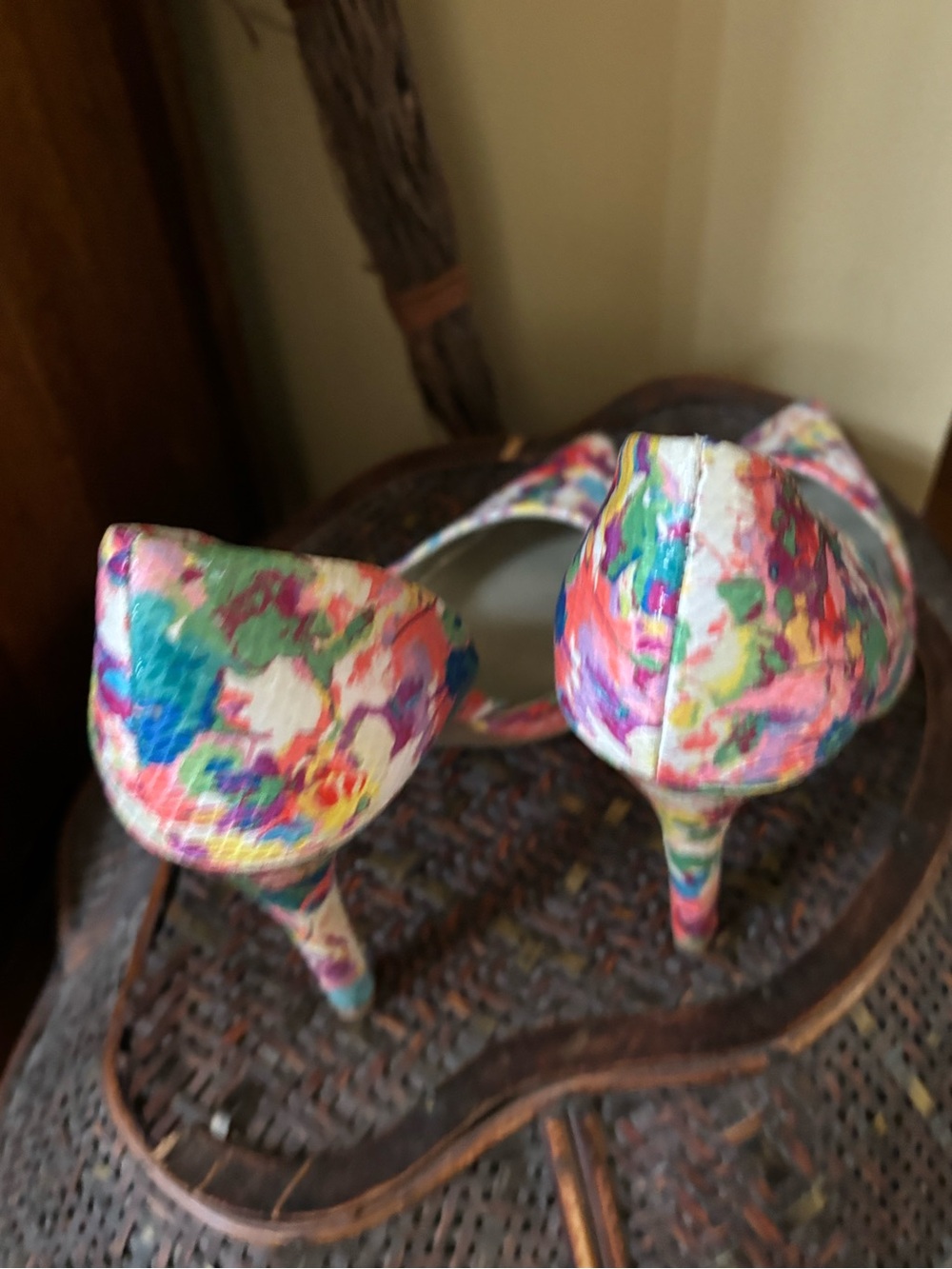 a.n.a Floral Multicolor Pointed Toe Pumps - Picture 4 of 4